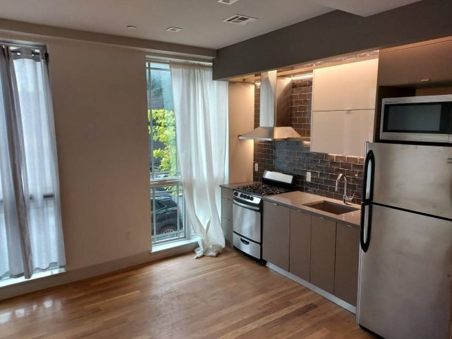 $2990 / 2br – No fee!Awesome 2 bedroom apartment